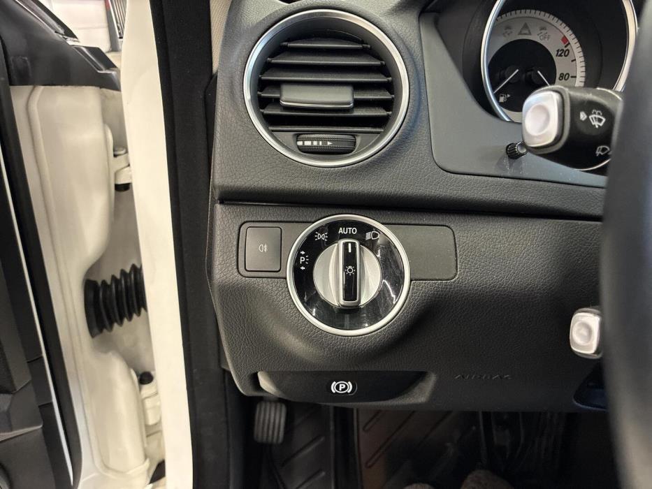 MERCEDES-BENZ C 2013