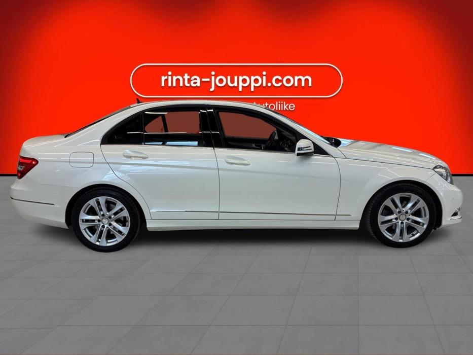 MERCEDES-BENZ C 2013