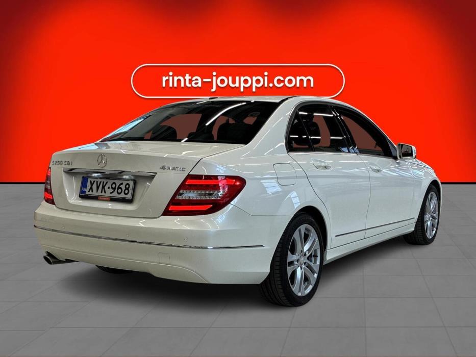 MERCEDES-BENZ C 2013
