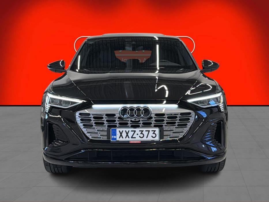 AUDI Q8 e-tron 2024