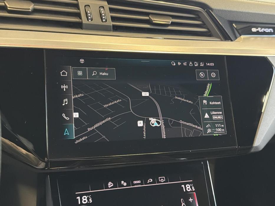 AUDI Q8 e-tron 2024