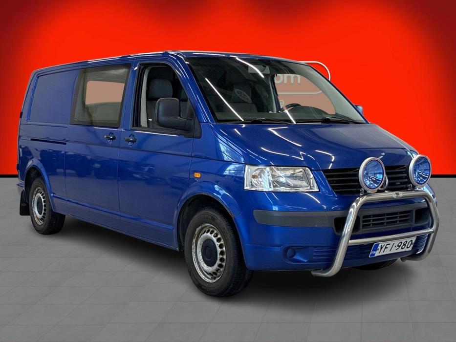 VOLKSWAGEN Transporter 2004