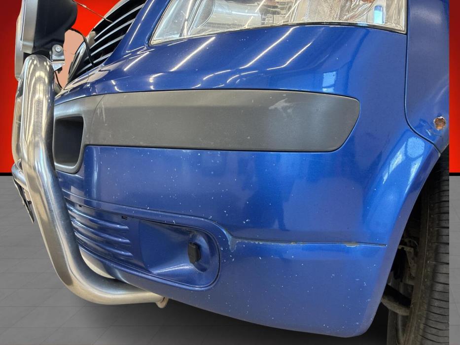 VOLKSWAGEN Transporter 2004