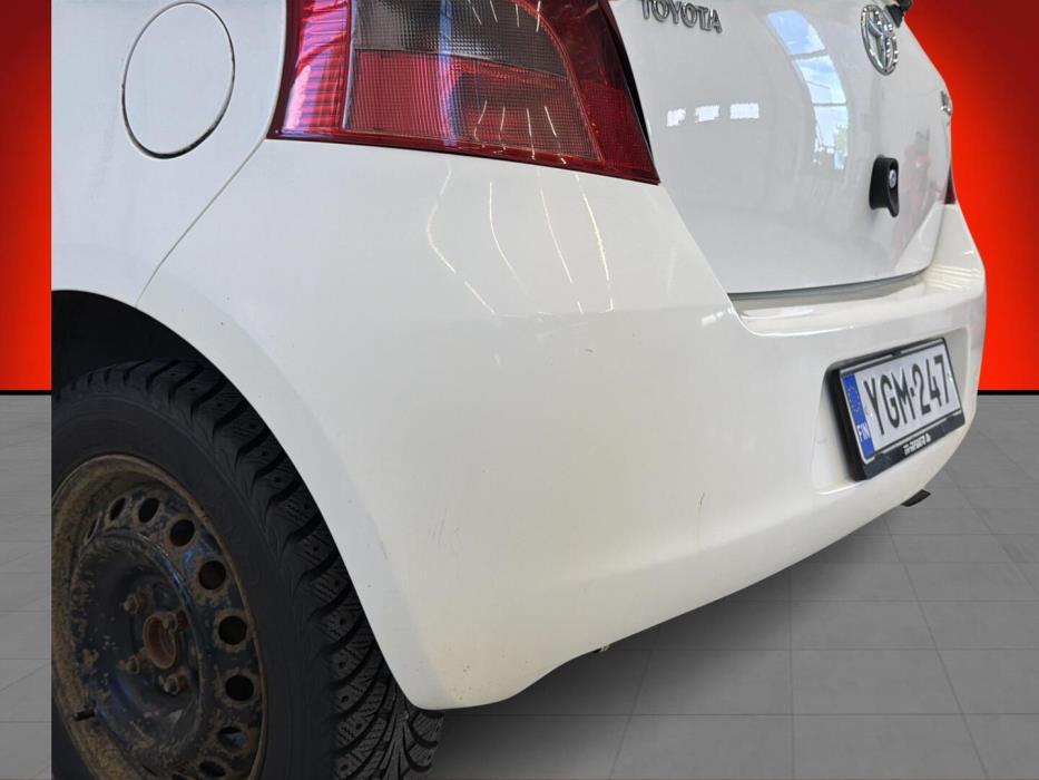 TOYOTA Yaris 2006