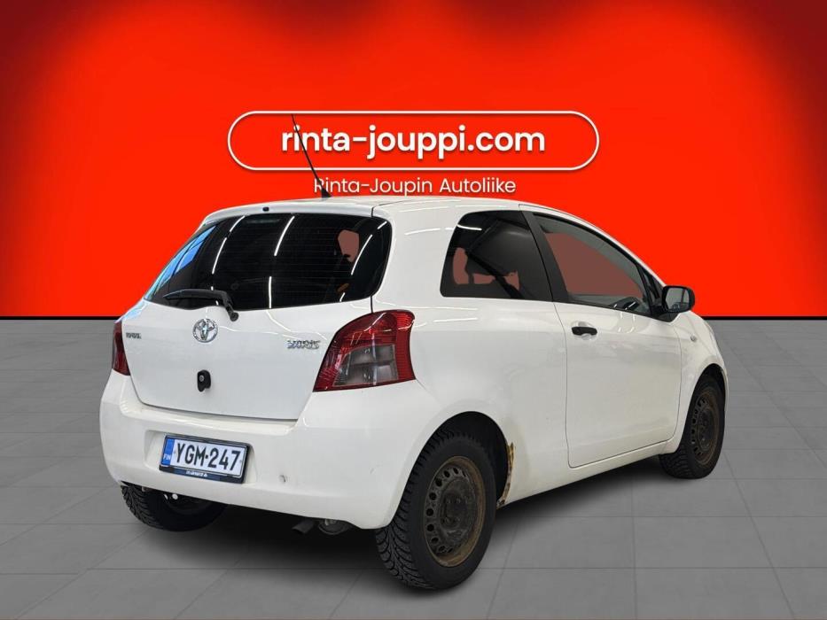 TOYOTA Yaris 2006