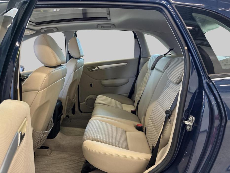 MERCEDES-BENZ B 2005