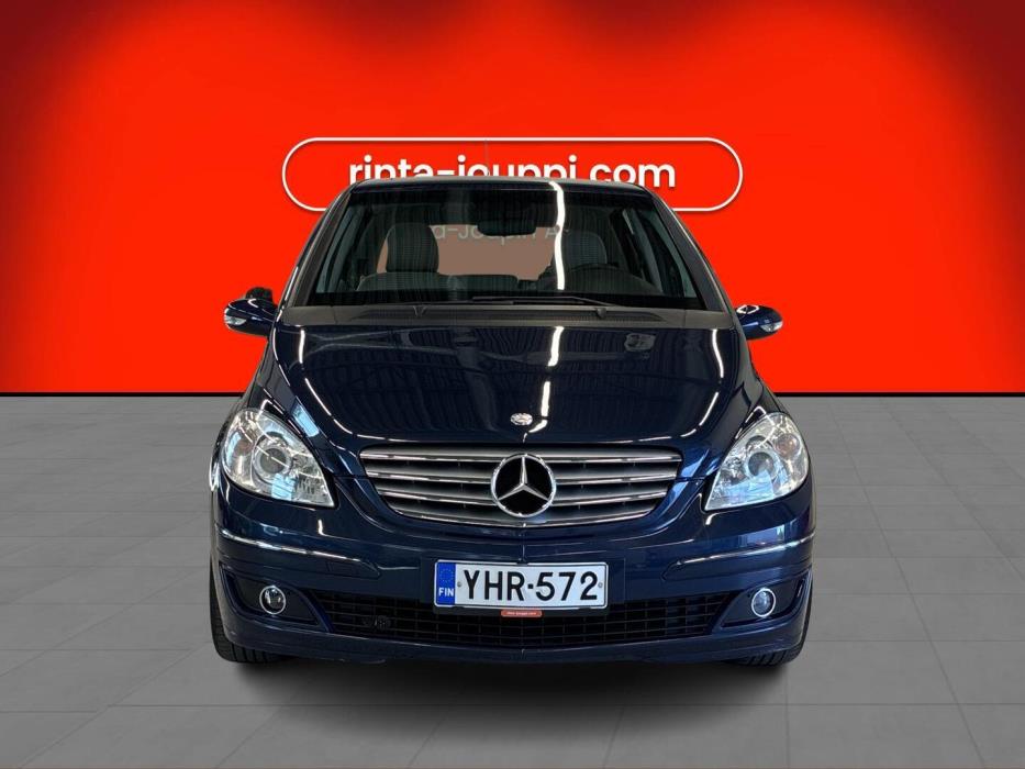 MERCEDES-BENZ B 2005