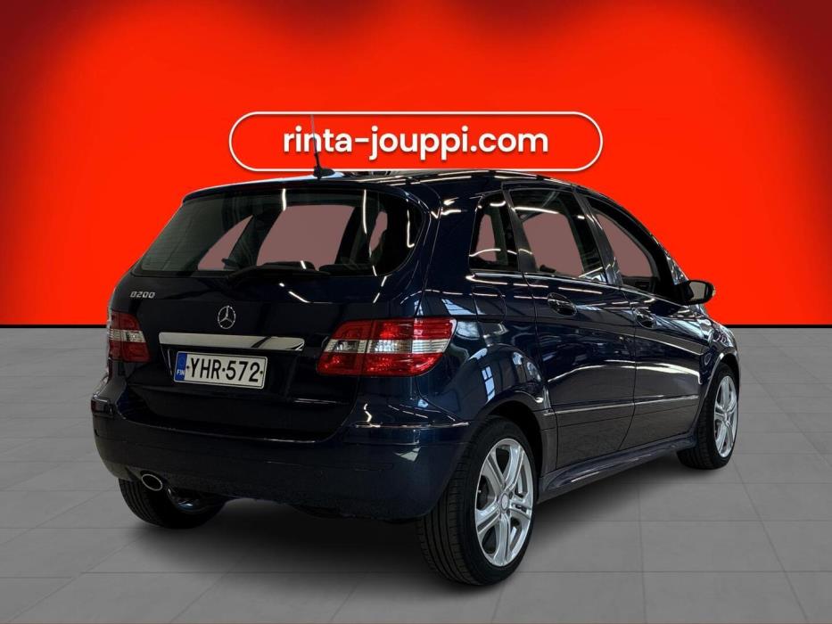 MERCEDES-BENZ B 2005