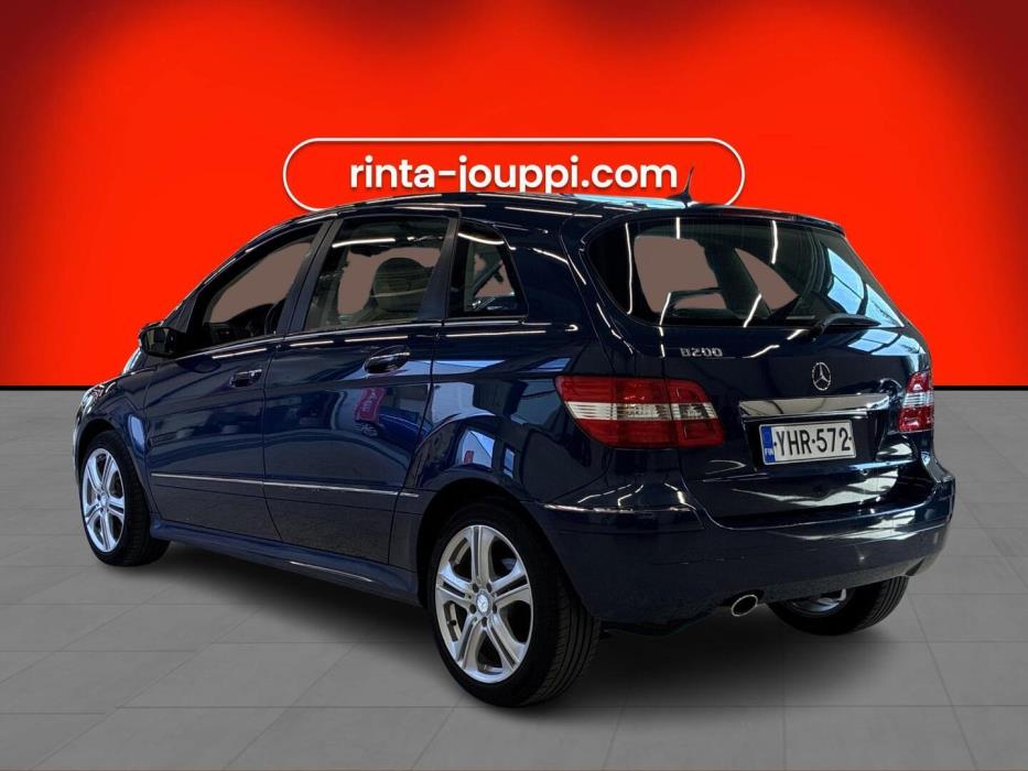 MERCEDES-BENZ B 2005