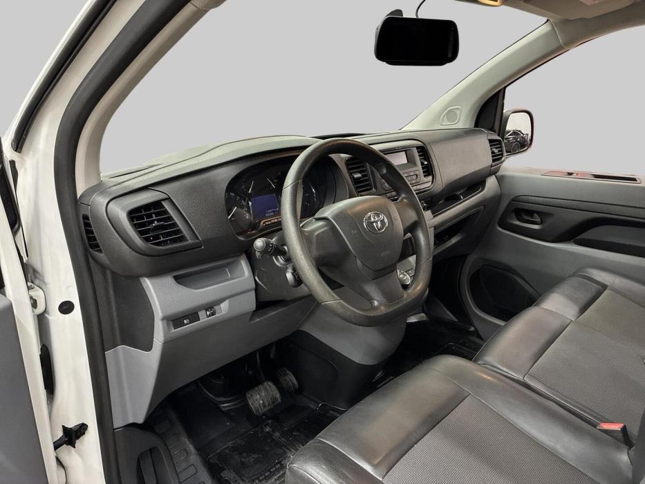 TOYOTA Proace 2018