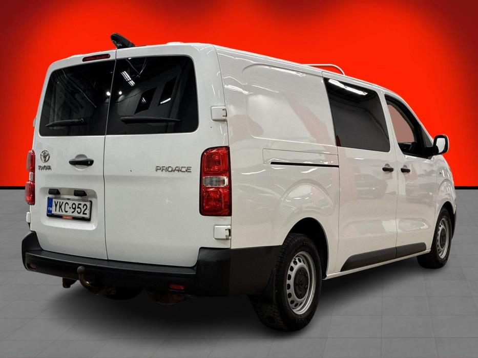 TOYOTA Proace 2018