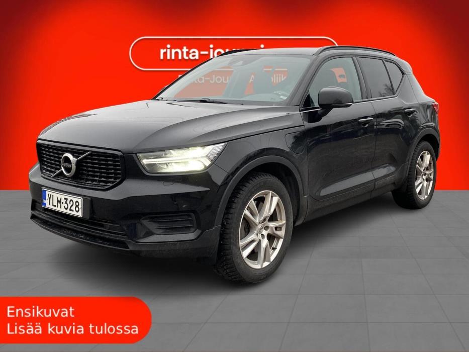 VOLVO XC40 2022