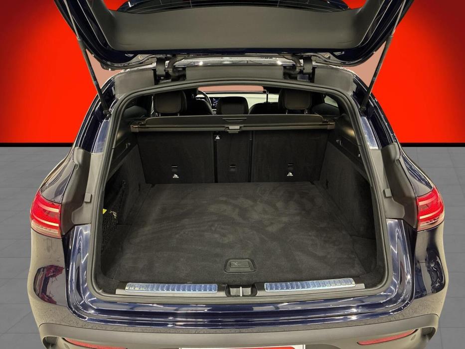 MERCEDES-BENZ EQC 2022