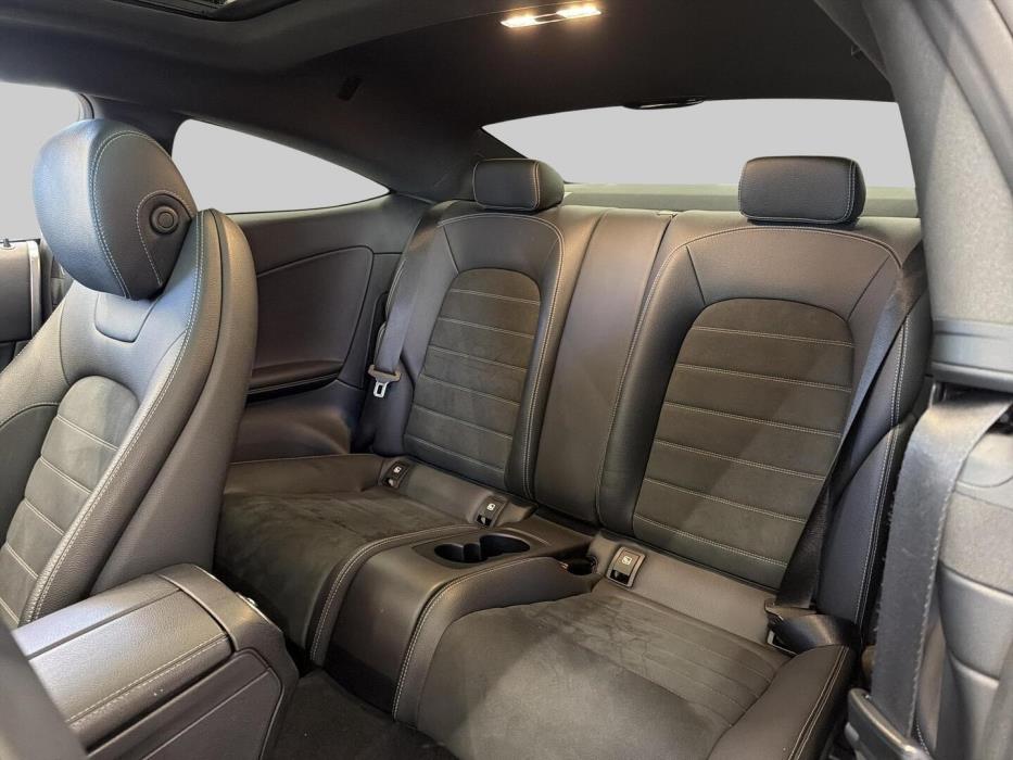 MERCEDES-BENZ C 2016