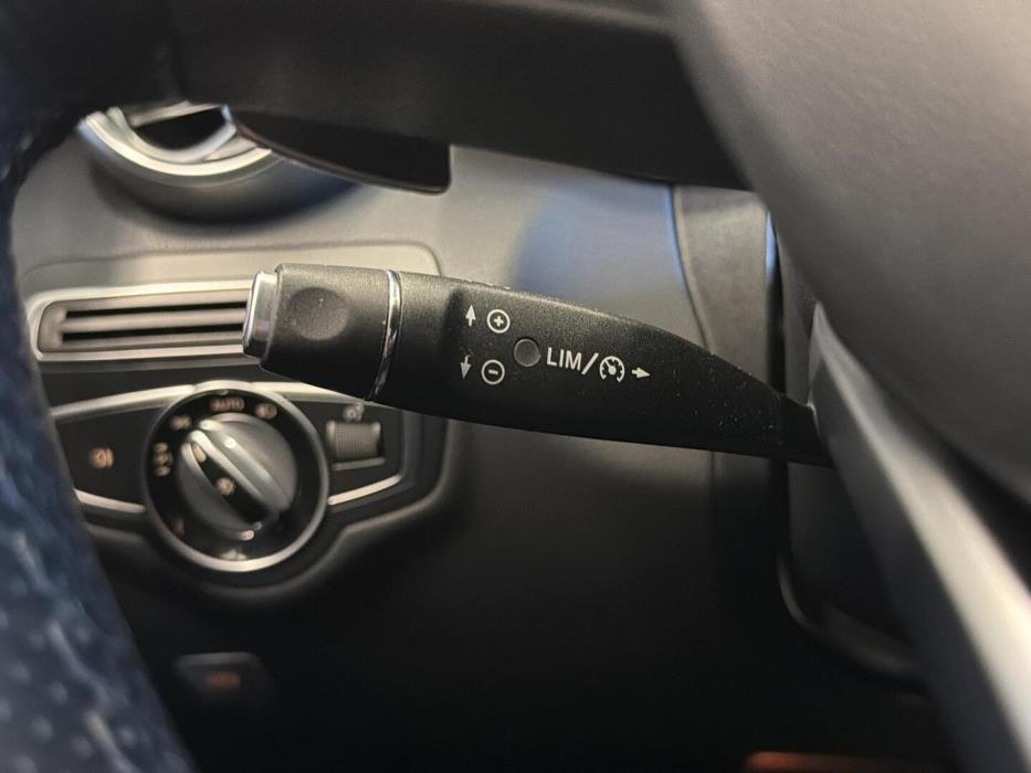 MERCEDES-BENZ C 2016