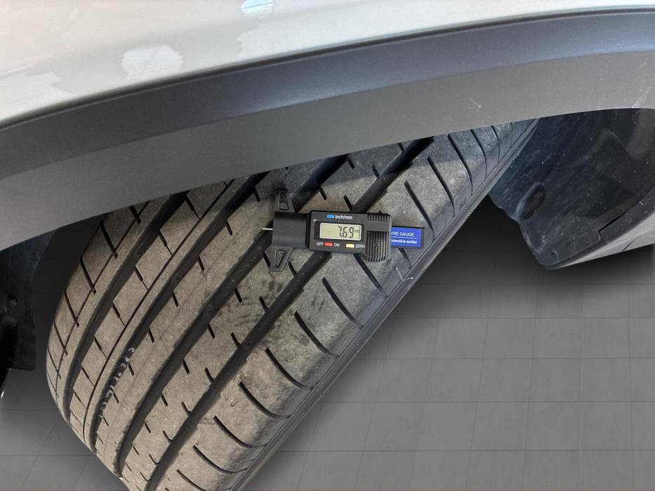 MERCEDES-BENZ EQB 2023