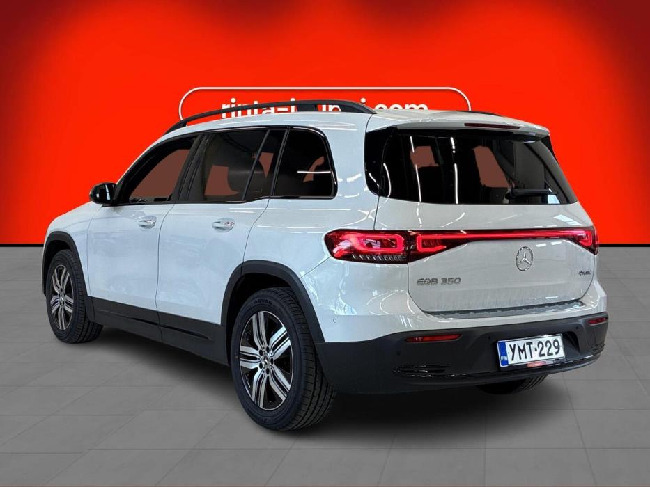 MERCEDES-BENZ EQB 2023
