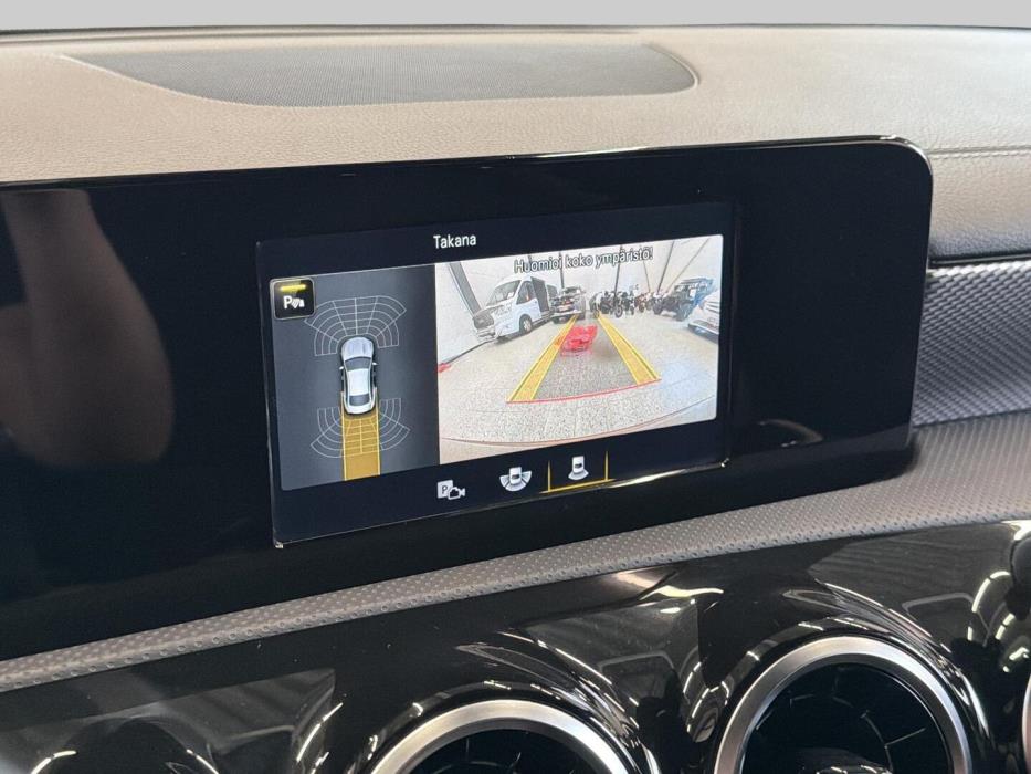 MERCEDES-BENZ CLA 2021