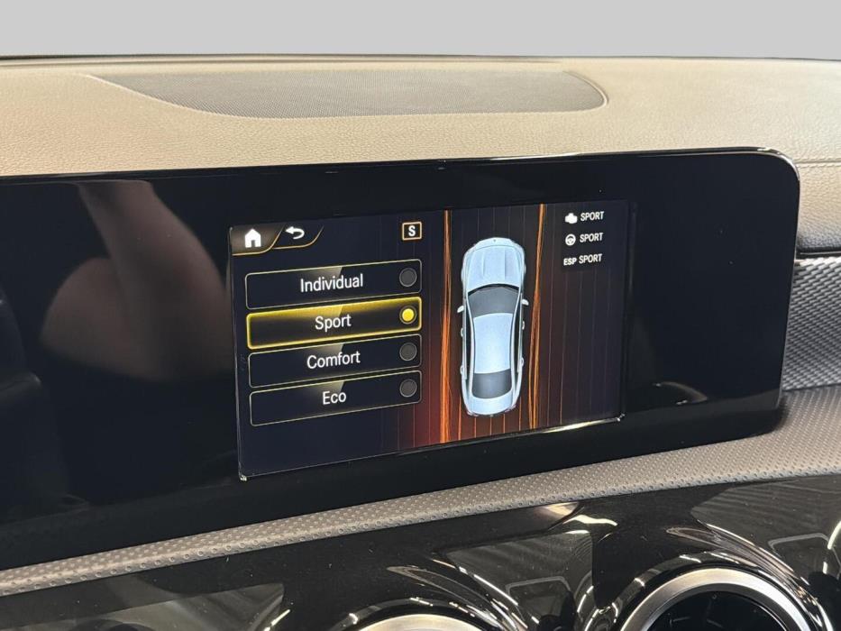 MERCEDES-BENZ CLA 2021
