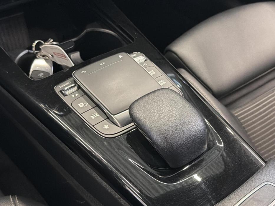 MERCEDES-BENZ CLA 2021