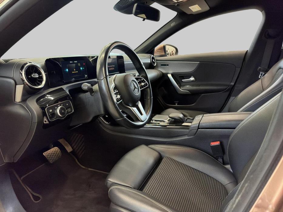 MERCEDES-BENZ CLA 2021