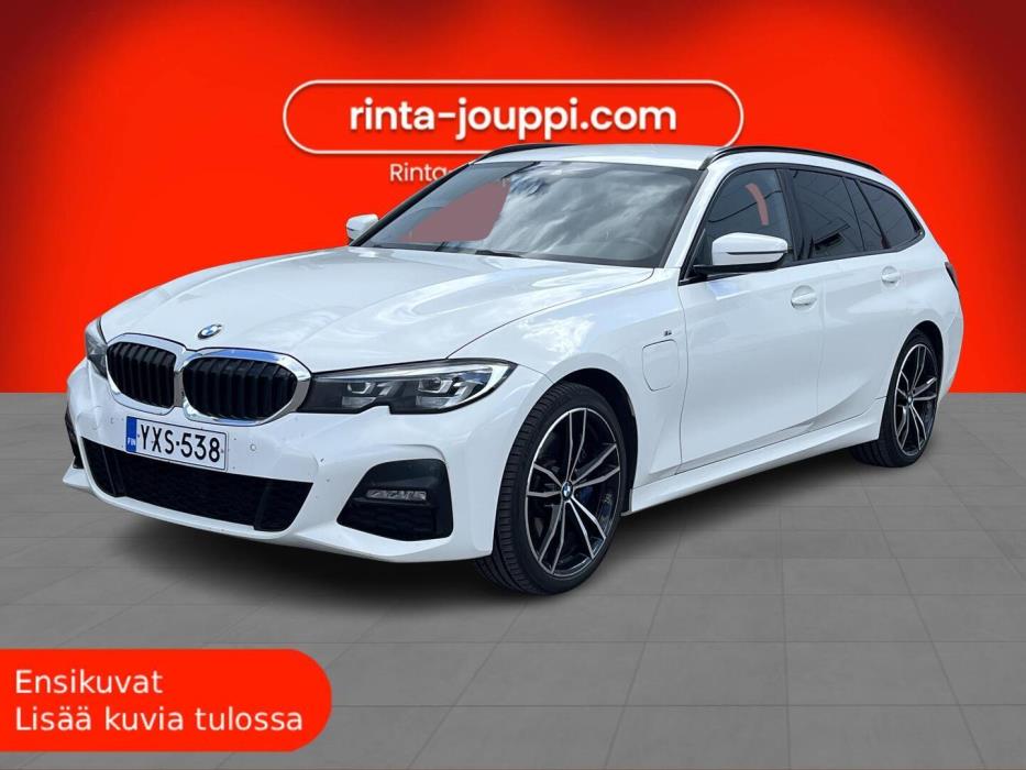 BMW 330 2021