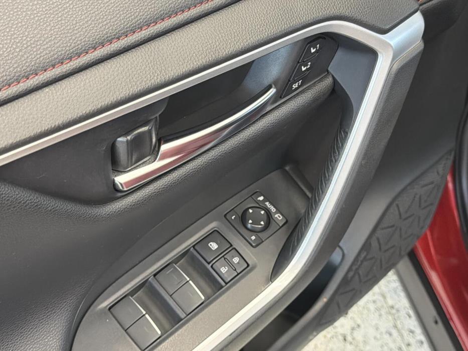 TOYOTA RAV4 PLUG-IN 2021