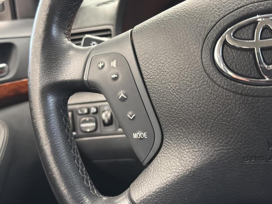 TOYOTA Avensis 2005