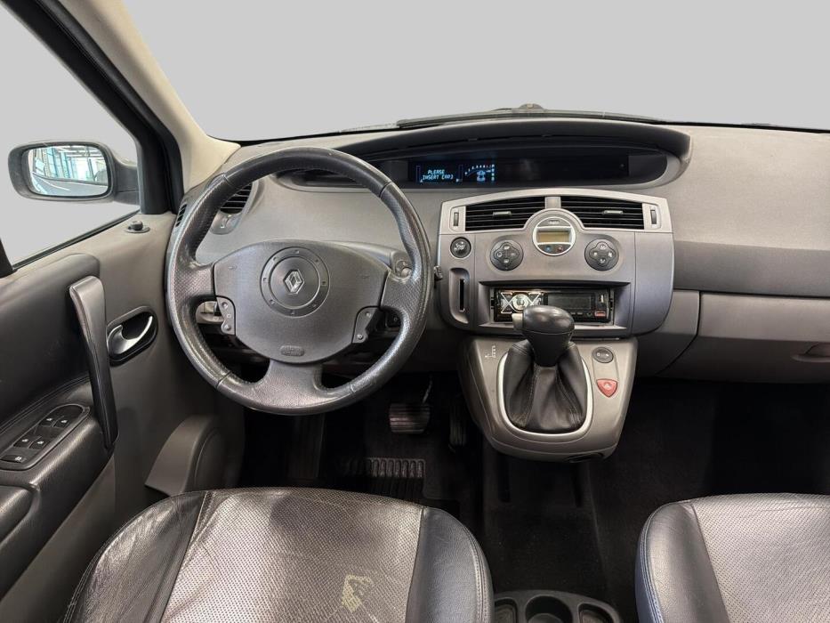 RENAULT Scenic 2004