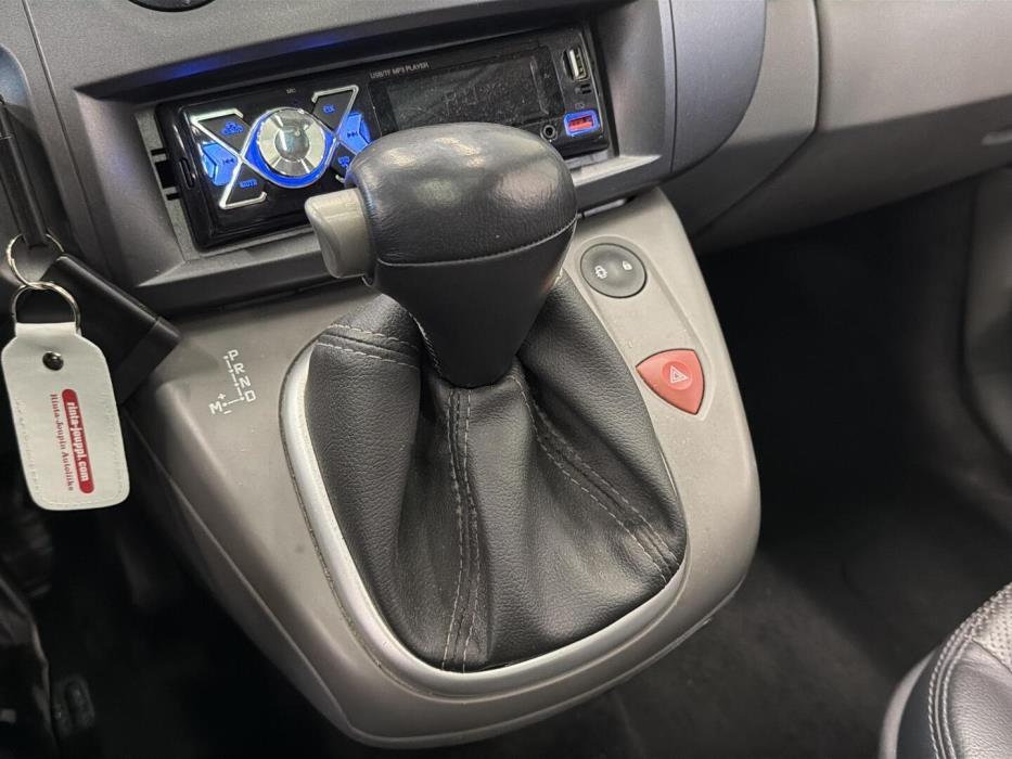 RENAULT Scenic 2004