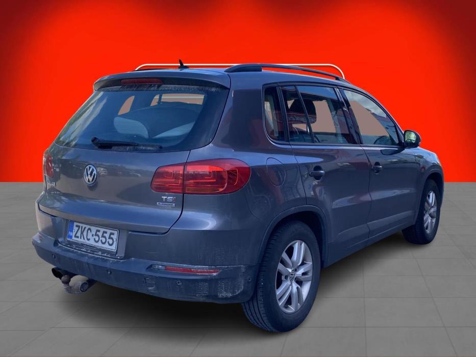 VOLKSWAGEN Tiguan 2014