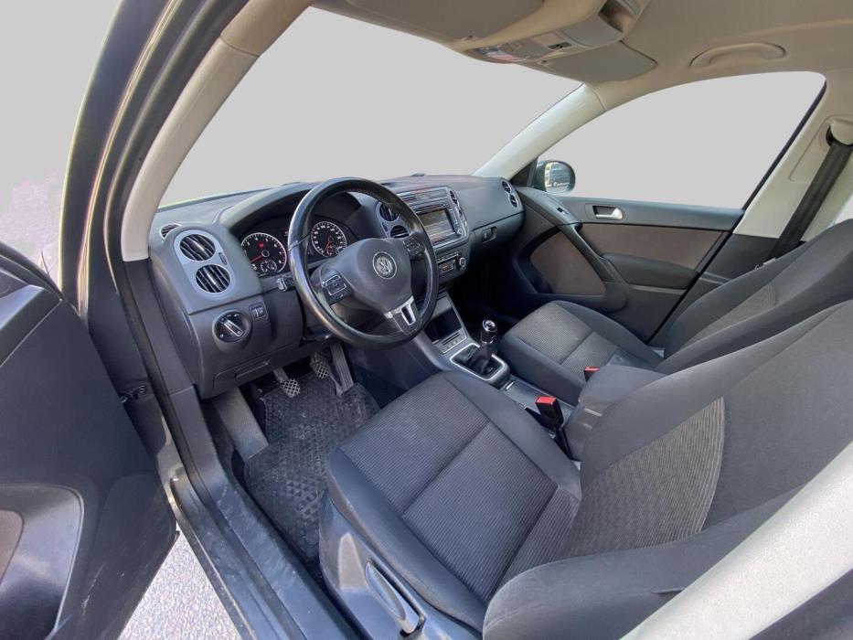 VOLKSWAGEN Tiguan 2014