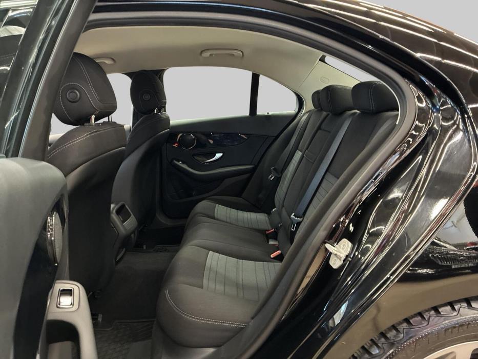 MERCEDES-BENZ C 2015