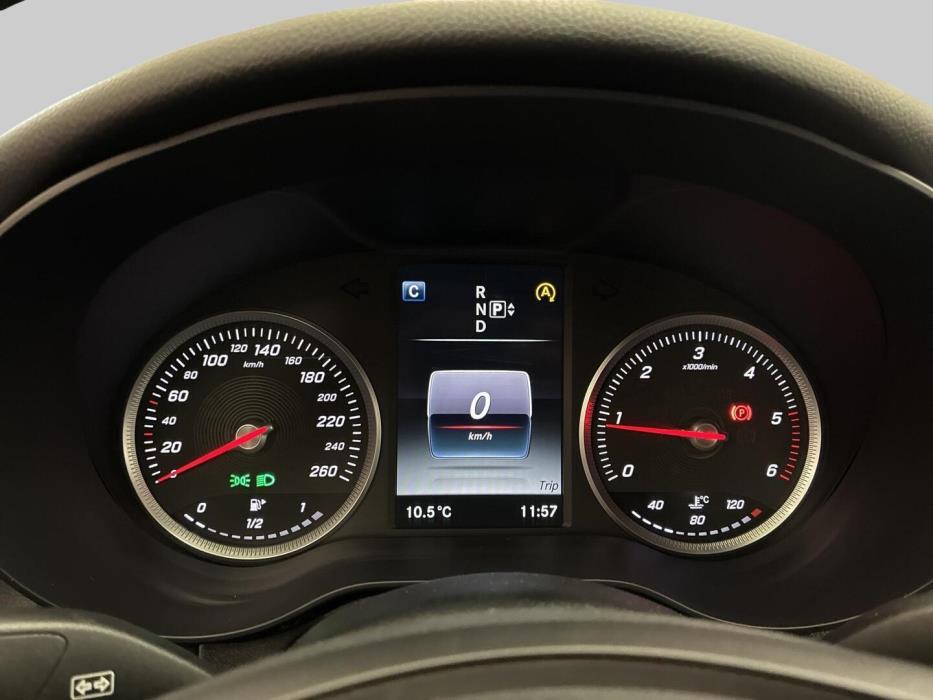 MERCEDES-BENZ C 2015