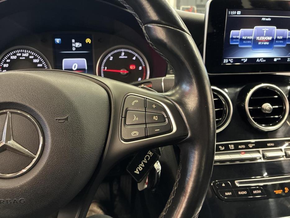 MERCEDES-BENZ C 2015