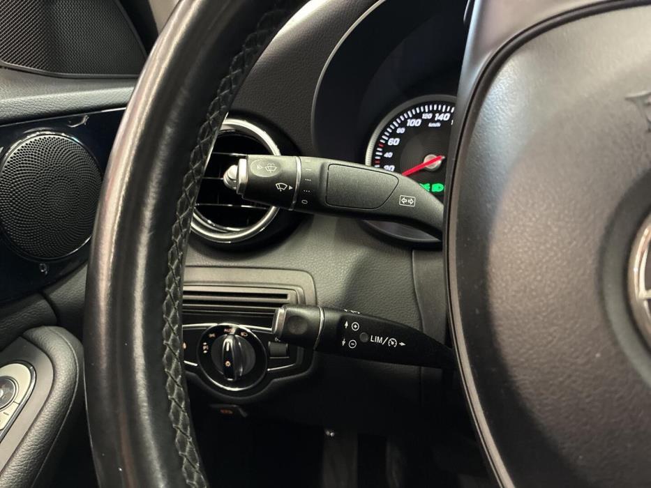 MERCEDES-BENZ C 2015