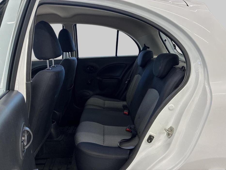 NISSAN Micra 2015