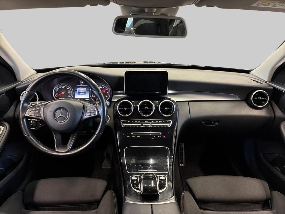 MERCEDES-BENZ C 2016