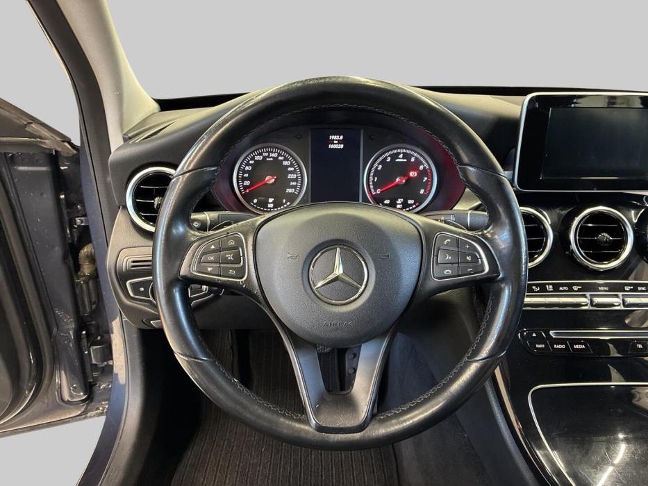 MERCEDES-BENZ C 2016
