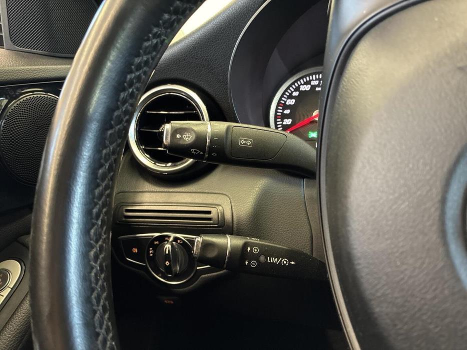 MERCEDES-BENZ C 2016