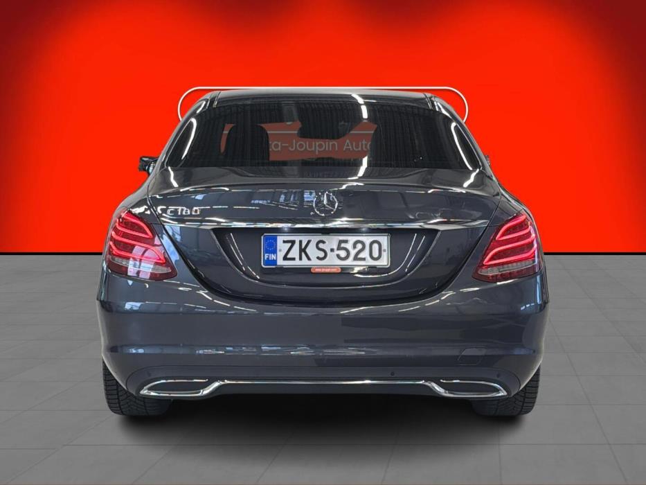 MERCEDES-BENZ C 2016