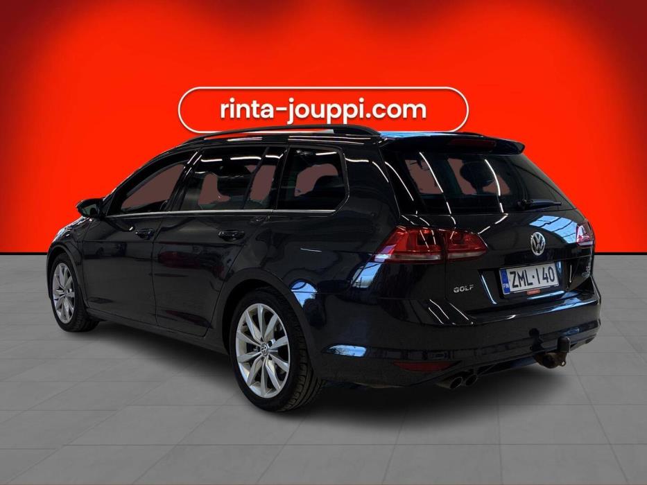 VOLKSWAGEN Golf 2014