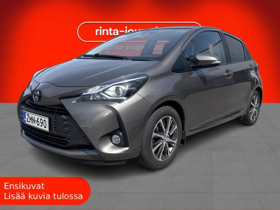 TOYOTA Yaris 2019