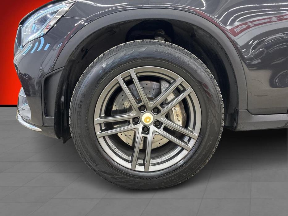 MERCEDES-BENZ GLC 2020