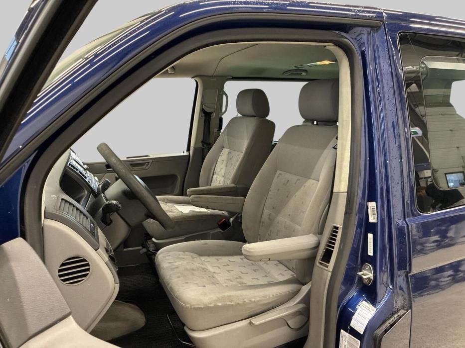 VOLKSWAGEN Multivan 2007