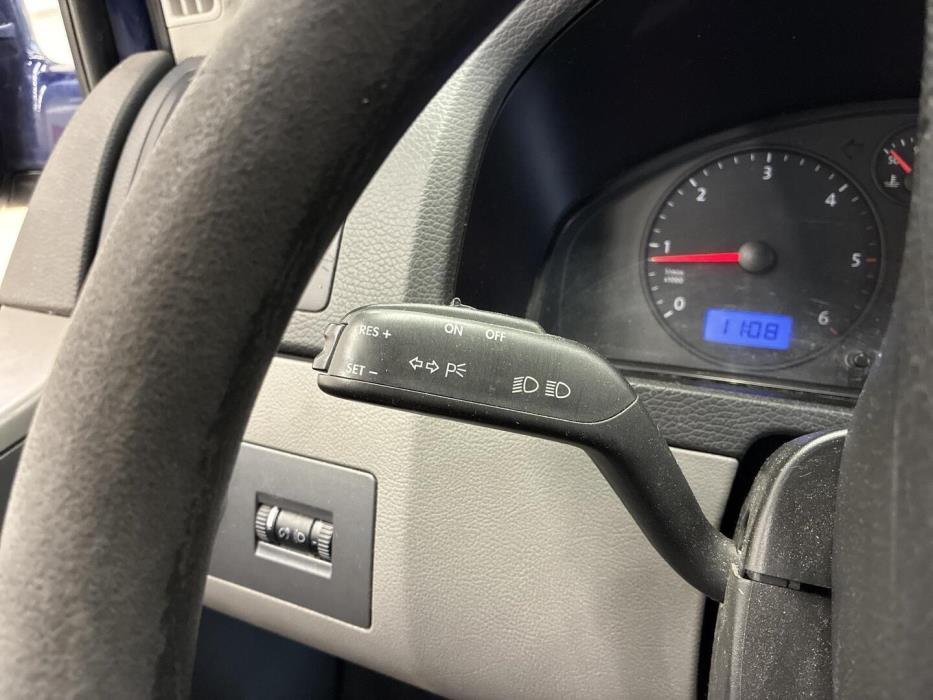 VOLKSWAGEN Multivan 2007