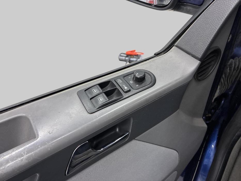 VOLKSWAGEN Multivan 2007