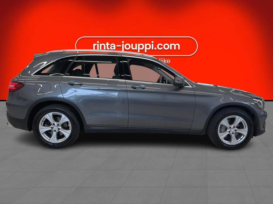 MERCEDES-BENZ GLC 2016