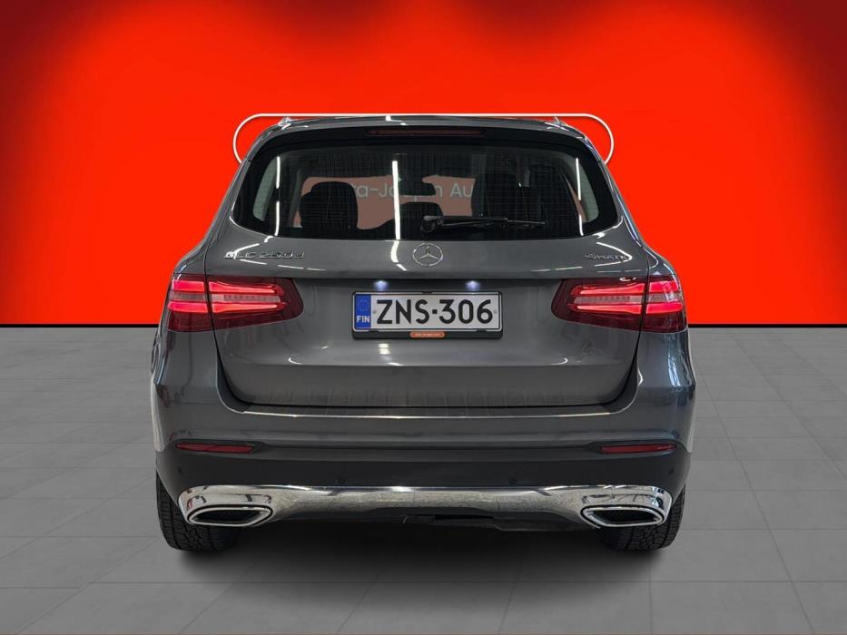 MERCEDES-BENZ GLC 2016