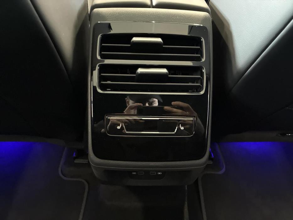 VOLKSWAGEN ID.7 2025